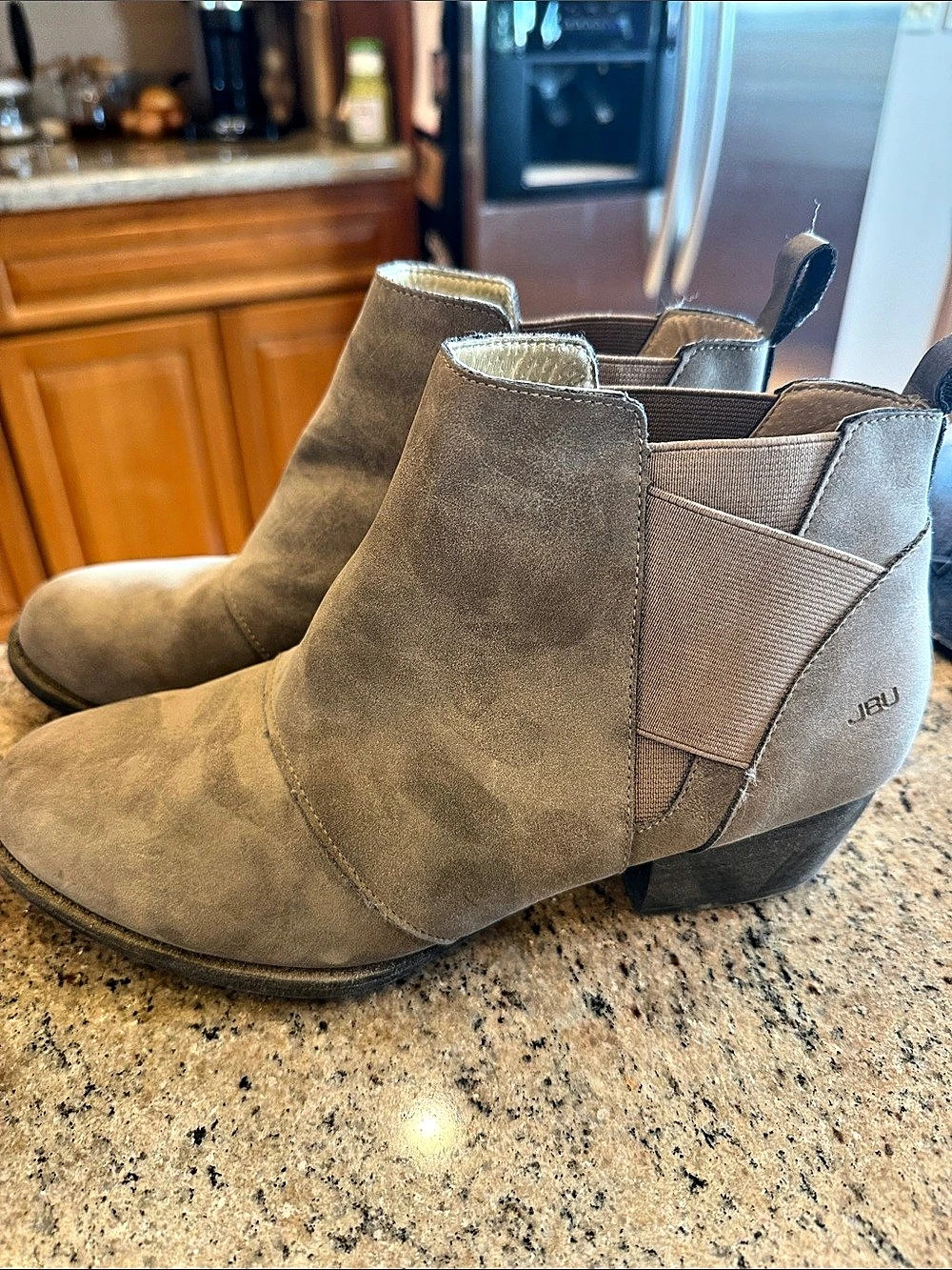 JBU by Jambu Reed Water-Resistant Chelsea Boot Boots Brown